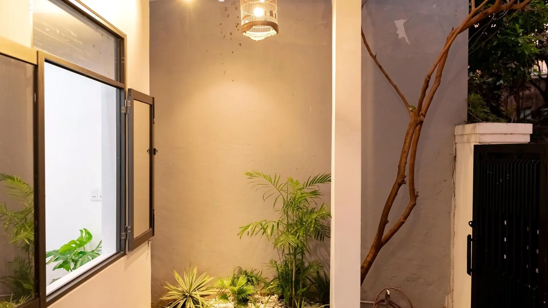 Holiday home Relaxing Beachfront Home Da Nang, Netlfix, Private